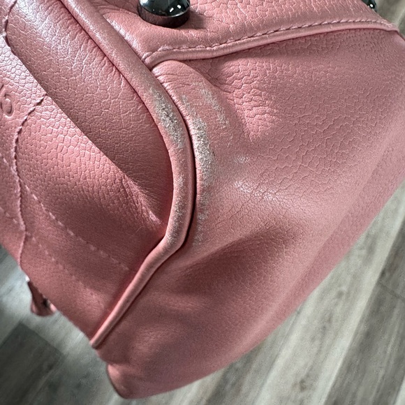 🔴Chanel Pink Tote - Picture 6 of 7